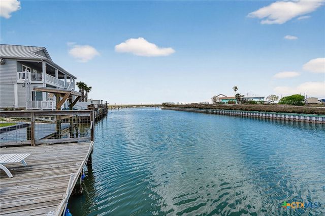 838 Rattlesnake Point Road, Rockport, TX 78382