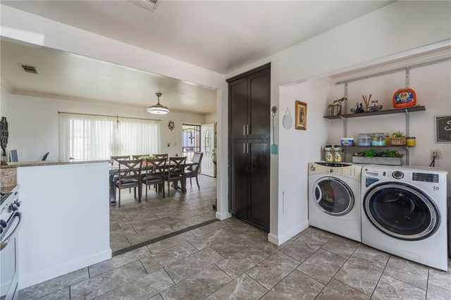 13138 Rosecrans Ave, Norwalk, CA 90650
