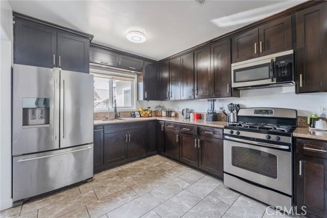 13138 Rosecrans Ave, Norwalk, CA 90650