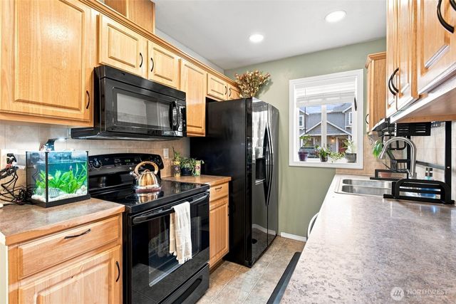 12564 Springbrook Lane SW, Lakewood, WA 98499