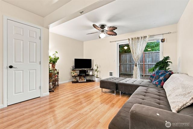 12564 Springbrook Lane SW, Lakewood, WA 98499