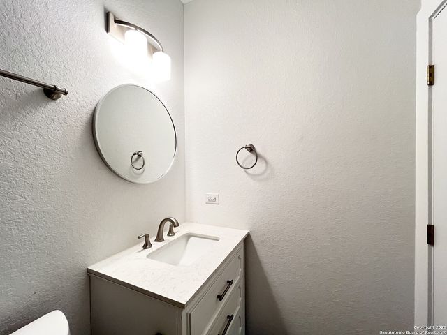 1307 Whispering Hills Dr., Canyon Lake, TX 78133