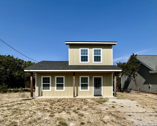 1307 Whispering Hills Dr., Canyon Lake, TX 78133