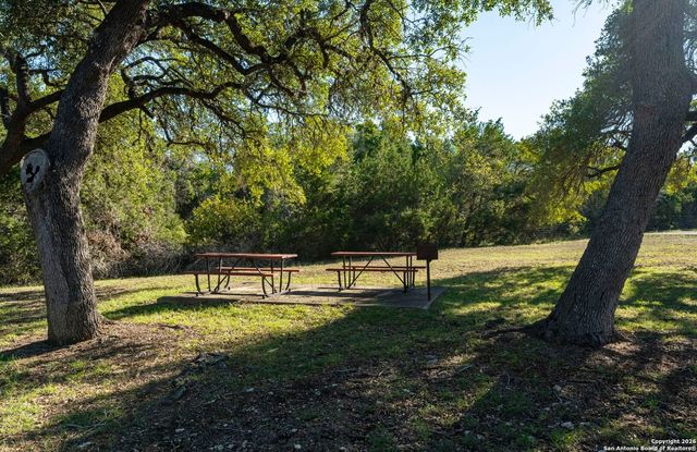 1307 Whispering Hills Dr., Canyon Lake, TX 78133