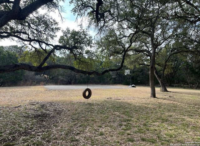 1307 Whispering Hills Dr., Canyon Lake, TX 78133