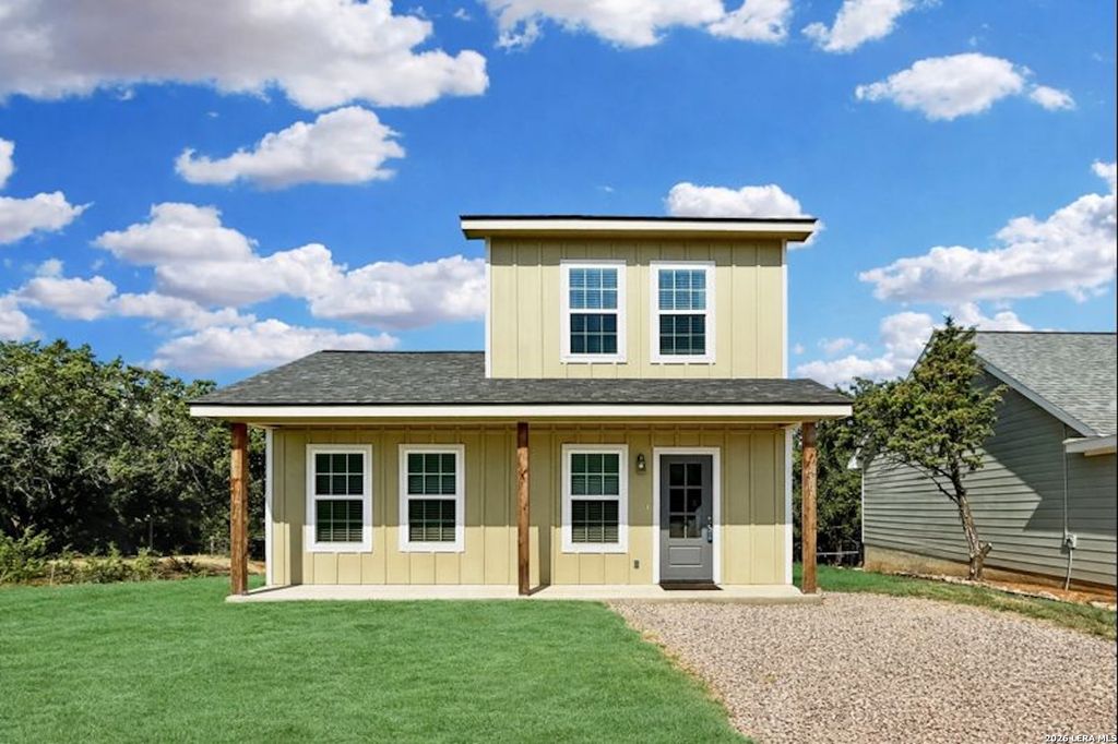 1307 Whispering Hills Dr., Canyon Lake, TX 78133