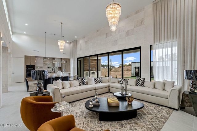 406 Del Rio View Drive, El Paso, TX 79932