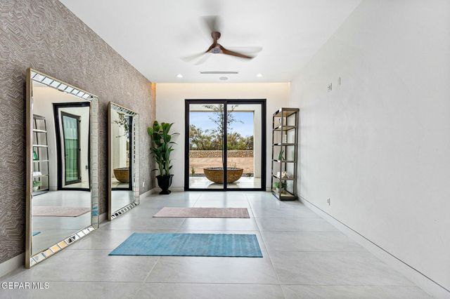 406 Del Rio View Drive, El Paso, TX 79932