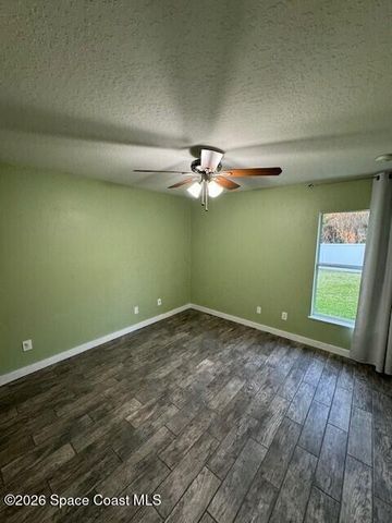 1013 Salina Street SE, Palm Bay, FL 32909