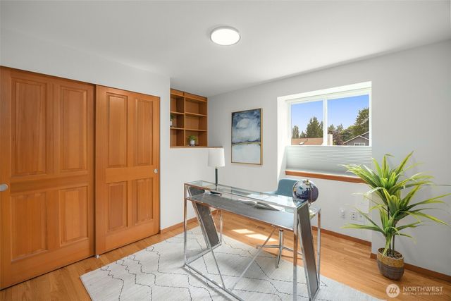 10821 181st Avenue NE, Redmond, WA 98052