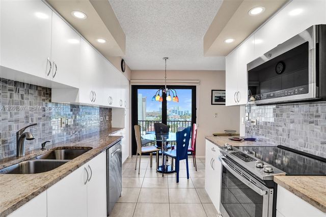 1201 S Ocean Drive 604N, Hollywood, FL 33019