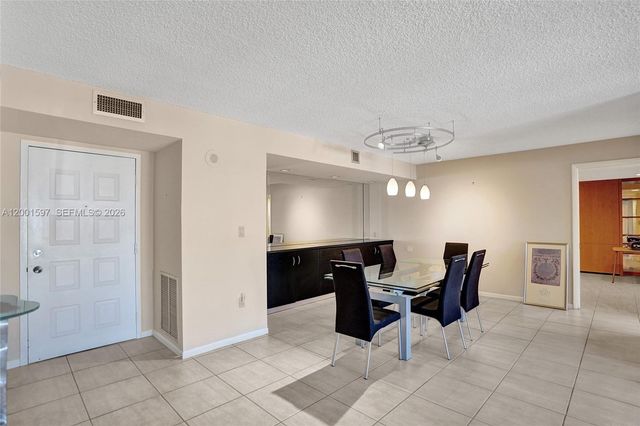 1201 S Ocean Drive 604N, Hollywood, FL 33019