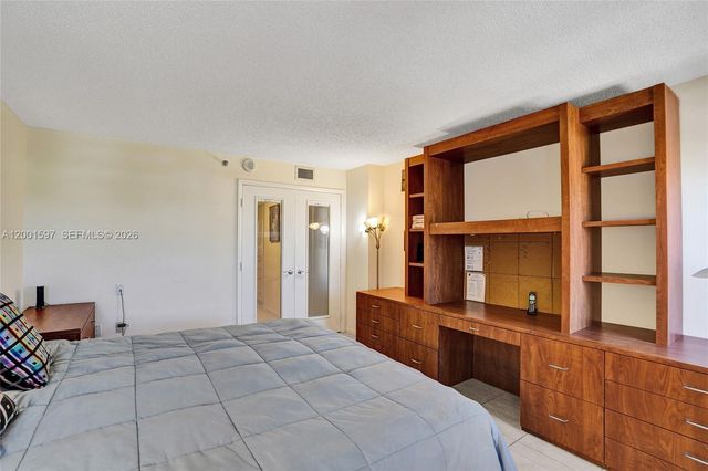 1201 S Ocean Drive 604N, Hollywood, FL 33019