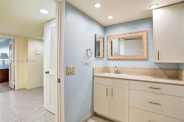 1201 S Ocean Drive 604N, Hollywood, FL 33019