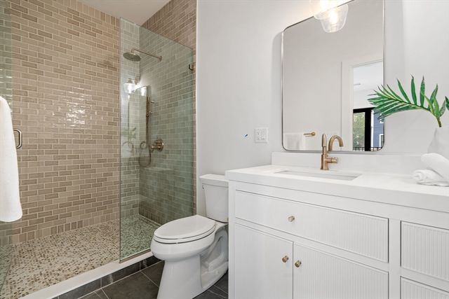 33 Pearl St. 3, Boston, MA 02125