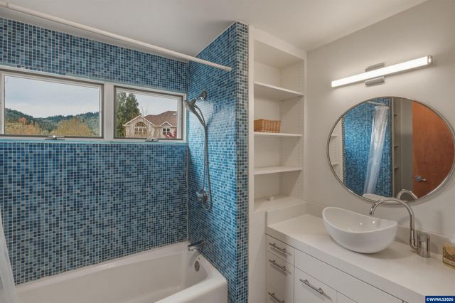 4344 NW Boxwood Dr, Corvallis, OR 97330