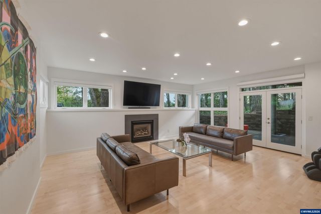 4344 NW Boxwood Dr, Corvallis, OR 97330