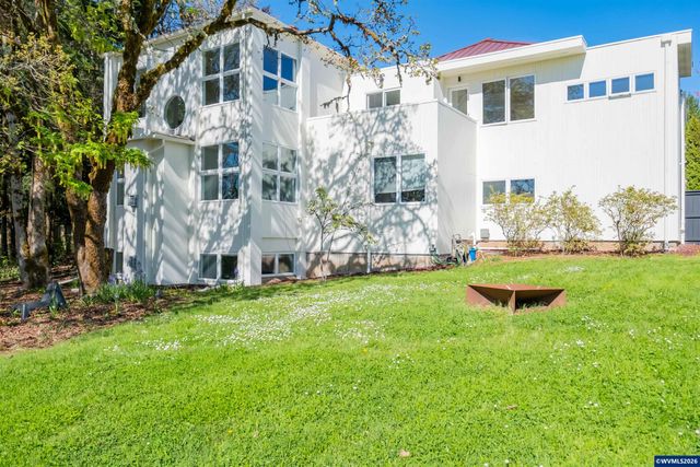 4344 NW Boxwood Dr, Corvallis, OR 97330