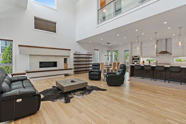 1002 W Grove Ave, Nashville, TN 37203