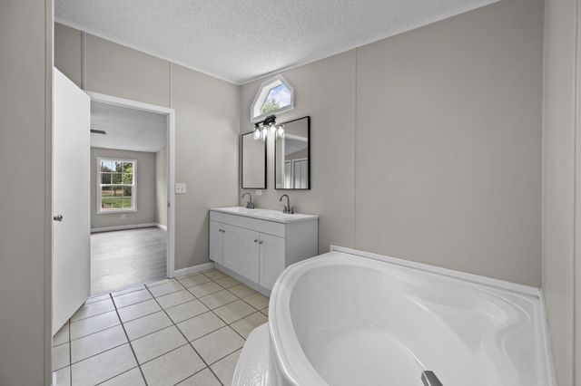 258 Rodeo Drive, Eutawville, SC 29048