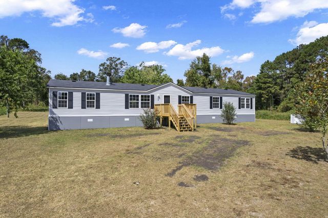 258 Rodeo Drive, Eutawville, SC 29048