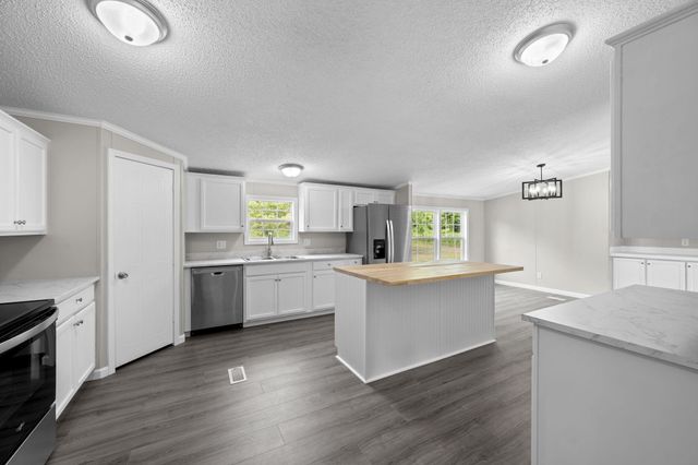 258 Rodeo Drive, Eutawville, SC 29048