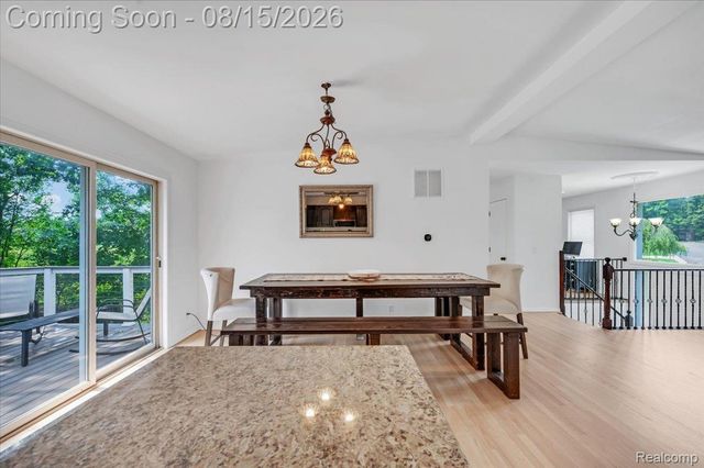 1522 Oregon Court, Waterford Charter Township, MI 48327