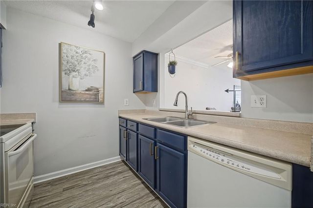 3832 Lasalle Dr Apt 109, Virginia Beach, VA 23453