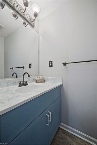 3832 Lasalle Dr Apt 109, Virginia Beach, VA 23453