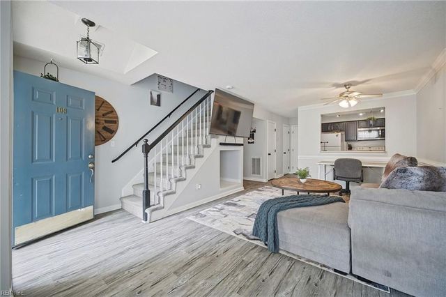3832 Lasalle Dr Apt 109, Virginia Beach, VA 23453