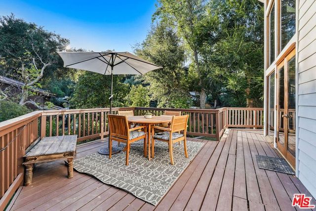 2449 Nuez Way, Topanga, CA 90290