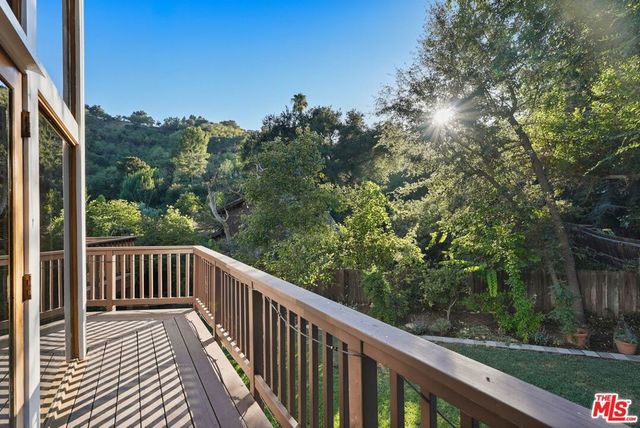 2449 Nuez Way, Topanga, CA 90290
