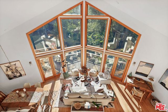 2449 Nuez Way, Topanga, CA 90290