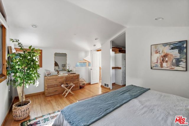 2449 Nuez Way, Topanga, CA 90290