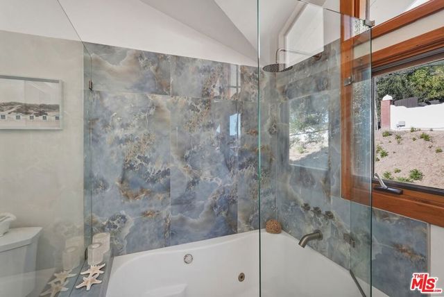 2449 Nuez Way, Topanga, CA 90290