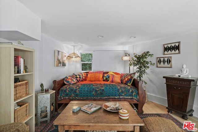 2449 Nuez Way, Topanga, CA 90290