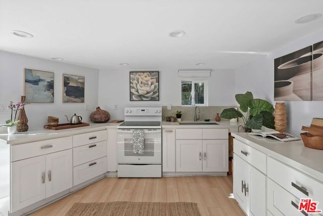 2449 Nuez Way, Topanga, CA 90290