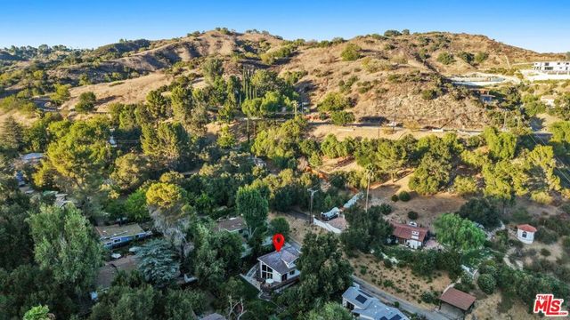2449 Nuez Way, Topanga, CA 90290