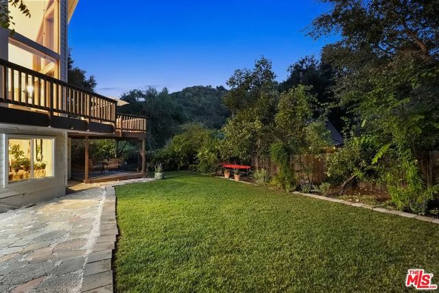 2449 Nuez Way, Topanga, CA 90290