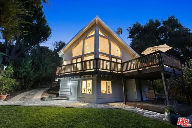 2449 Nuez Way, Topanga, CA 90290
