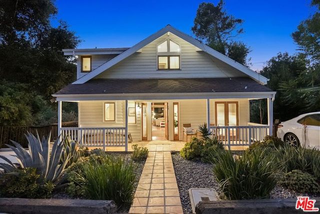 2449 Nuez Way, Topanga, CA 90290