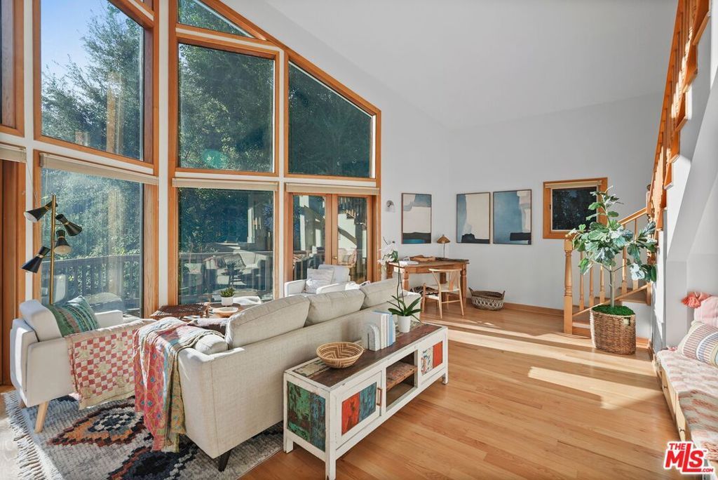 2449 Nuez Way, Topanga, CA 90290