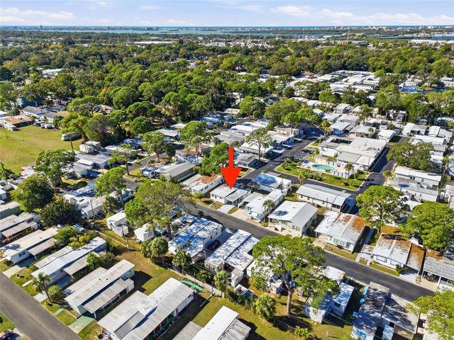 7803 46TH AVENUE N 44, St Petersburg, FL 33709