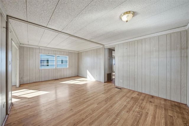 7803 46TH AVENUE N 44, St Petersburg, FL 33709