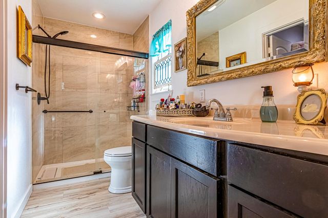 416 Windomere Drive, Livingston, TX 77351