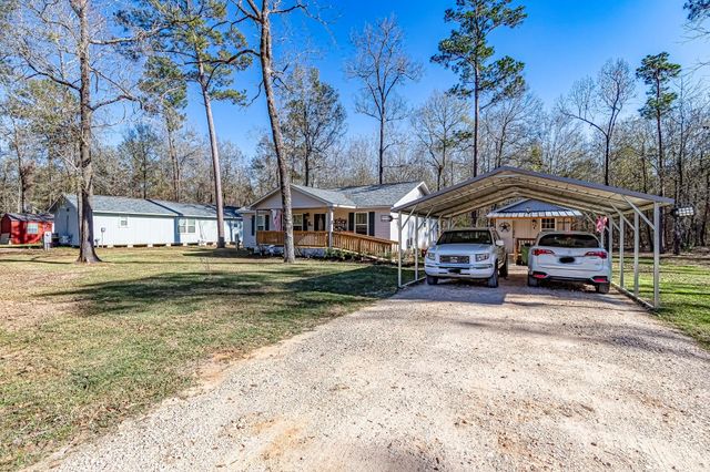 416 Windomere Drive, Livingston, TX 77351