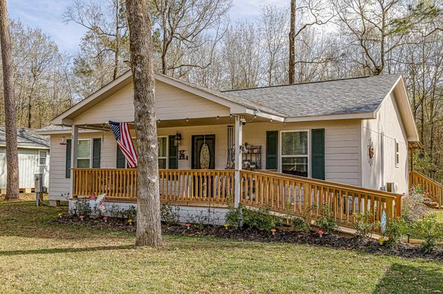 416 Windomere Drive, Livingston, TX 77351