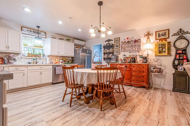 416 Windomere Drive, Livingston, TX 77351