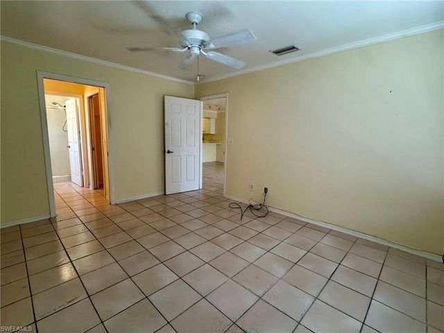 2153 Sunshine BLVD # 4, Naples, FL 34116