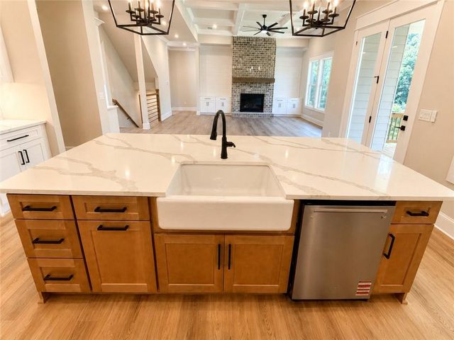 3983 MEADOWLAND Drive, Jefferson, GA 30549